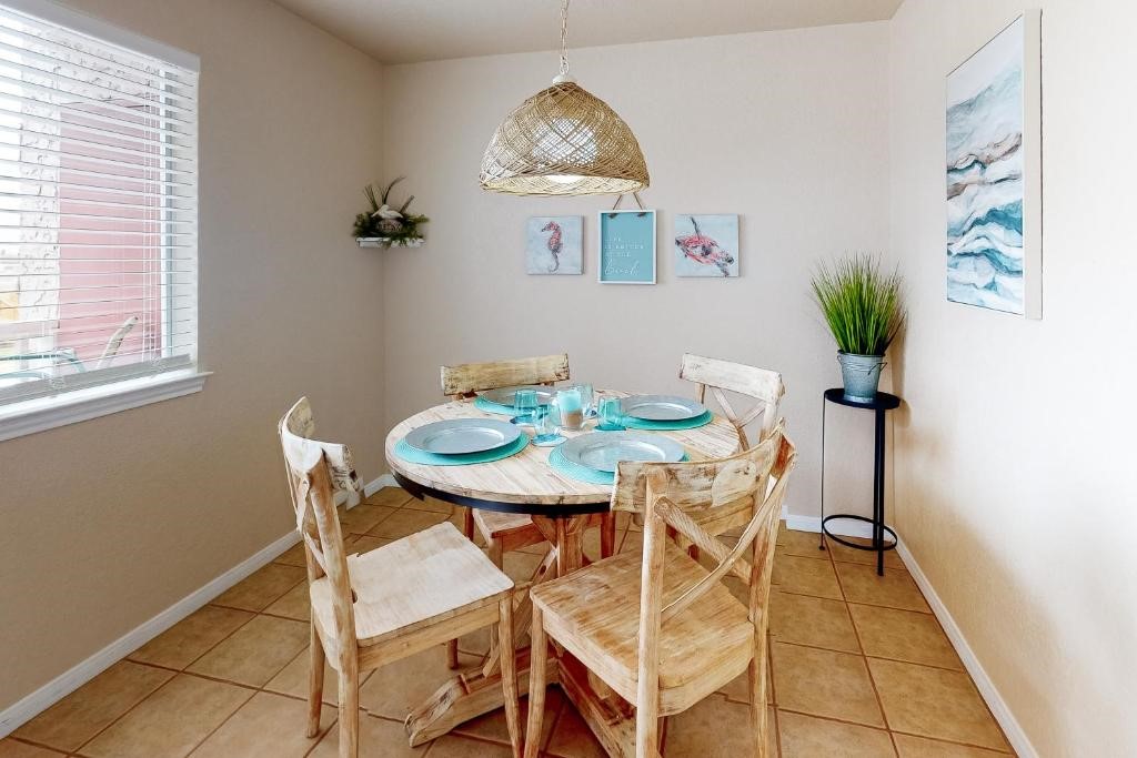 14428 Compass St 207 Property Photo 8