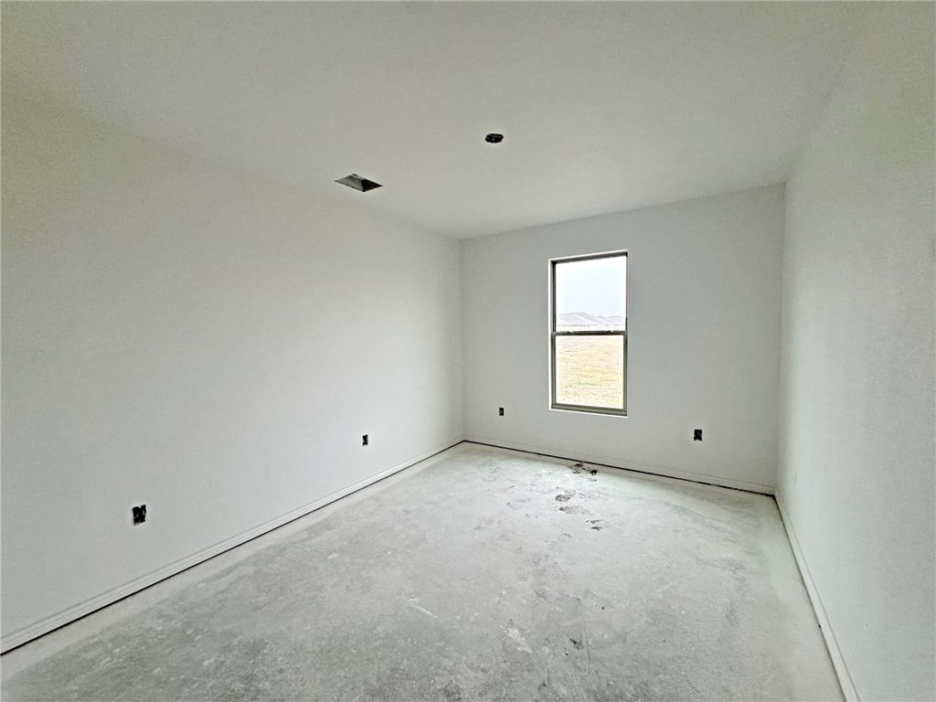 2601 Winterfell St Property Photo 10