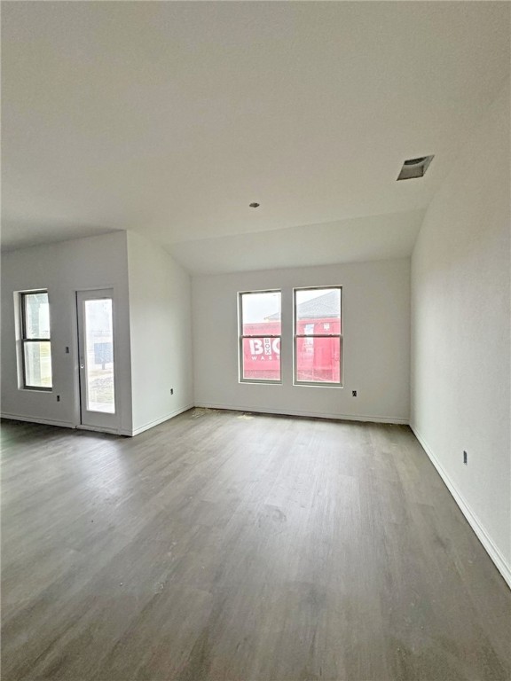 2601 Winterfell St Property Photo 14