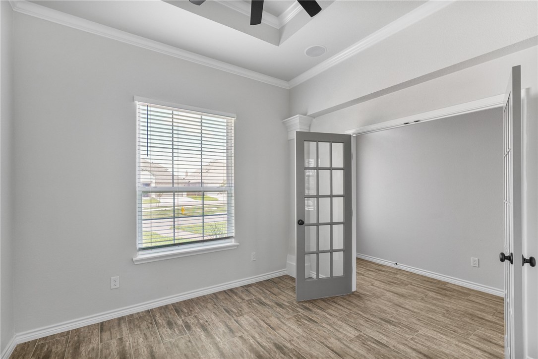 7905 Rancho Vista Blvd W Property Photo 5