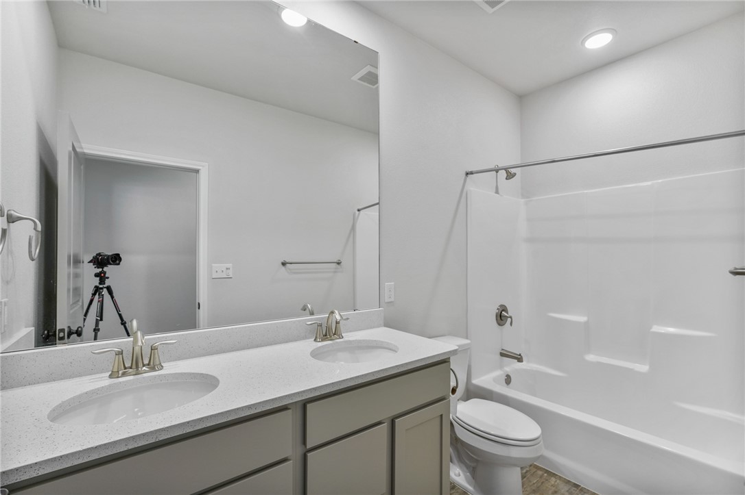 7905 Rancho Vista Blvd W Property Photo 18
