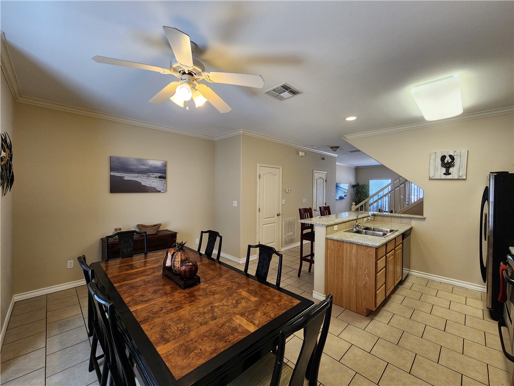 14202 Encantada Ave 403 Property Photo 6