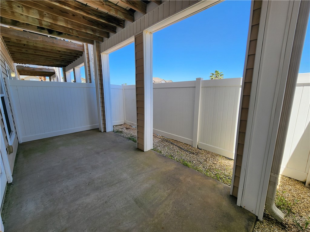 14202 Encantada Ave 403 Property Photo 32