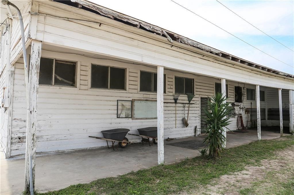 1818 Caribbean Dr Property Photo 6