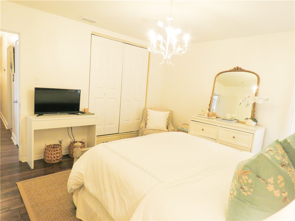 1502 Denver St Property Photo 12