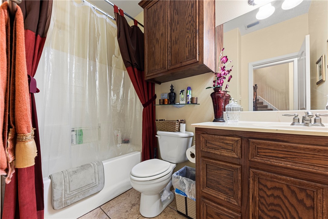 1725 Cliff Maus Dr Property Photo 21