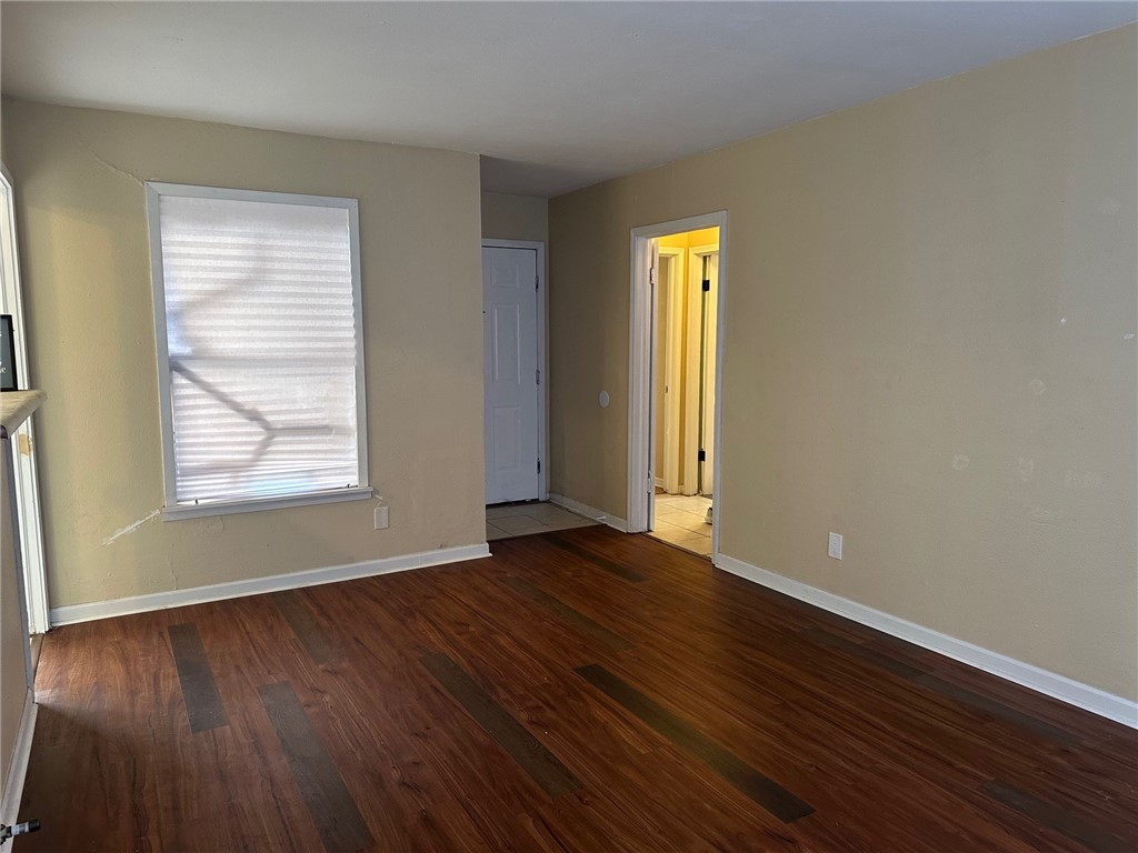 4805 Gabriel Dr Property Photo 4