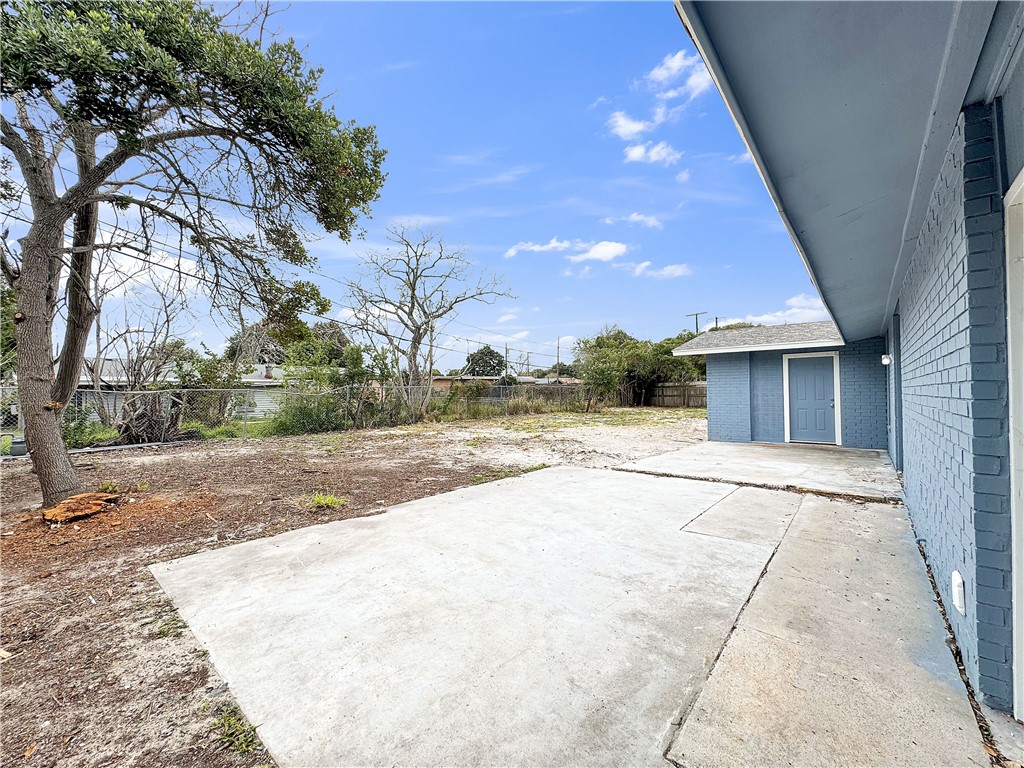 3153 Baybrook Dr Property Photo 17