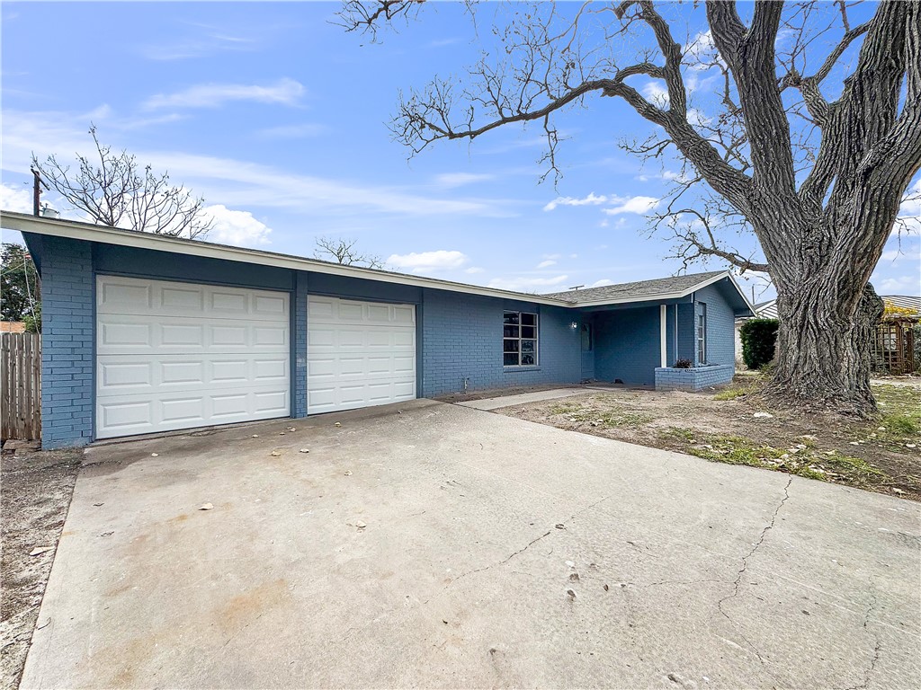 3153 Baybrook Dr Property Photo 22