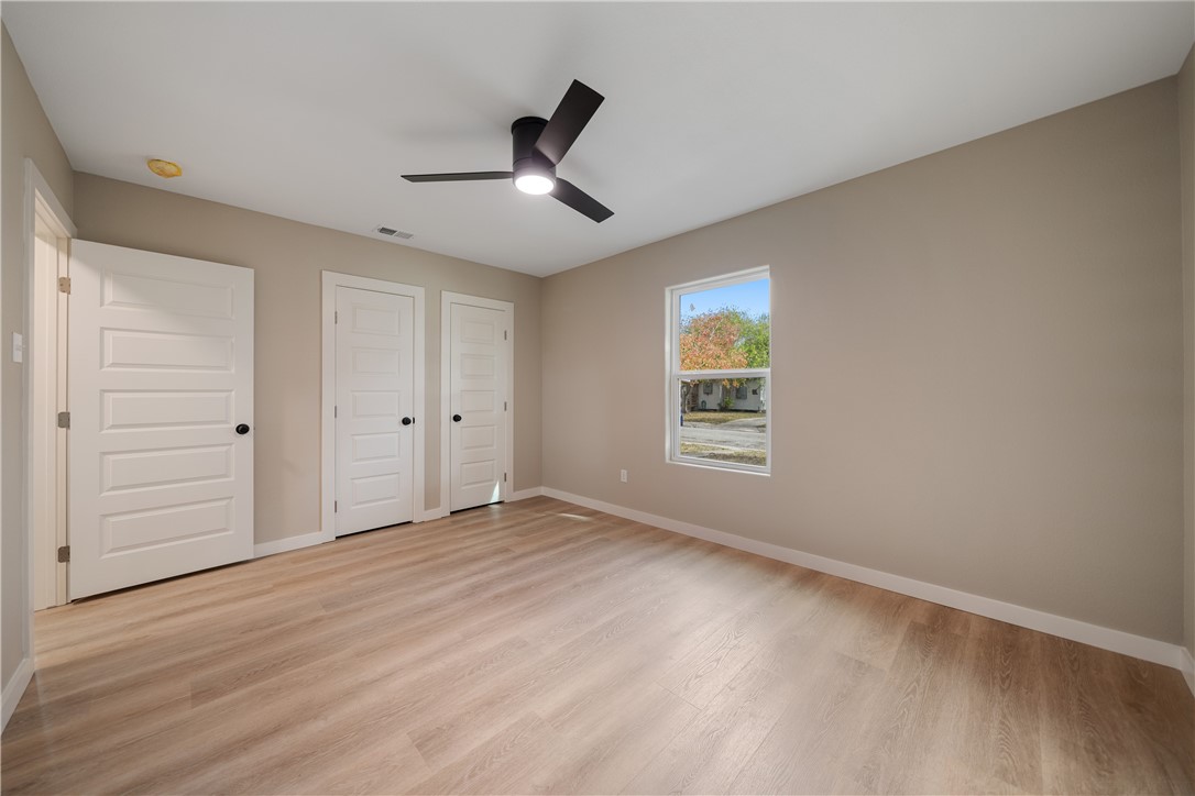 1233 Brentwood Dr Property Photo 17