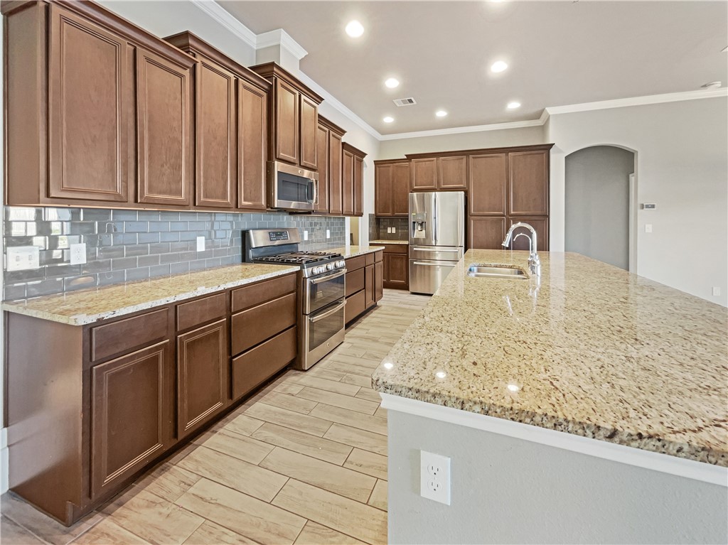7534 Dr Hector P Garcia Dr Property Photo 6