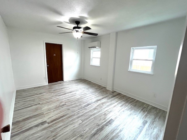 246 Starboard Ave Property Photo 21