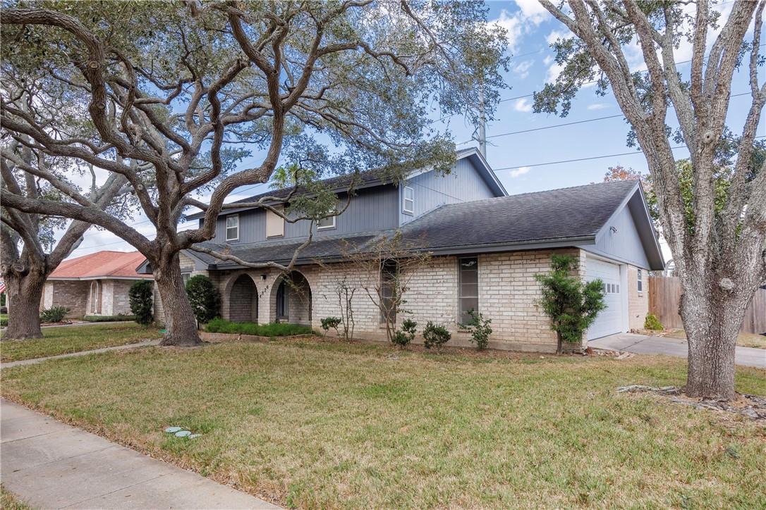4826 Olympia Dr Property Photo 3