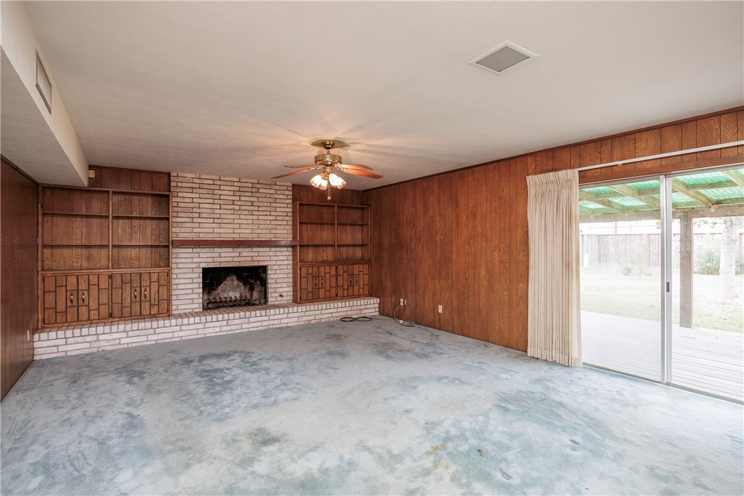 4826 Olympia Dr Property Photo 8