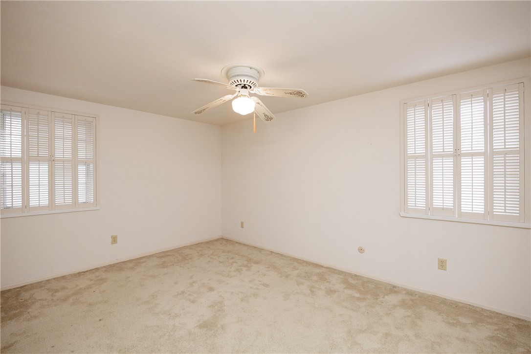 4826 Olympia Dr Property Photo 26