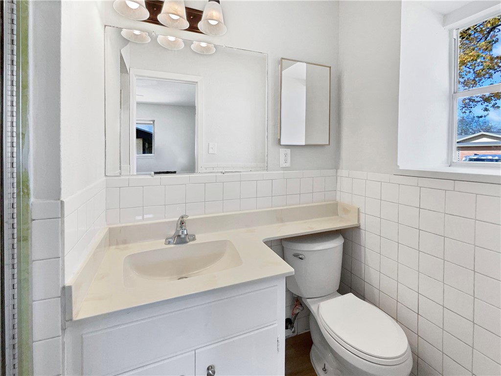 108 Daniel Moore St Property Photo 20