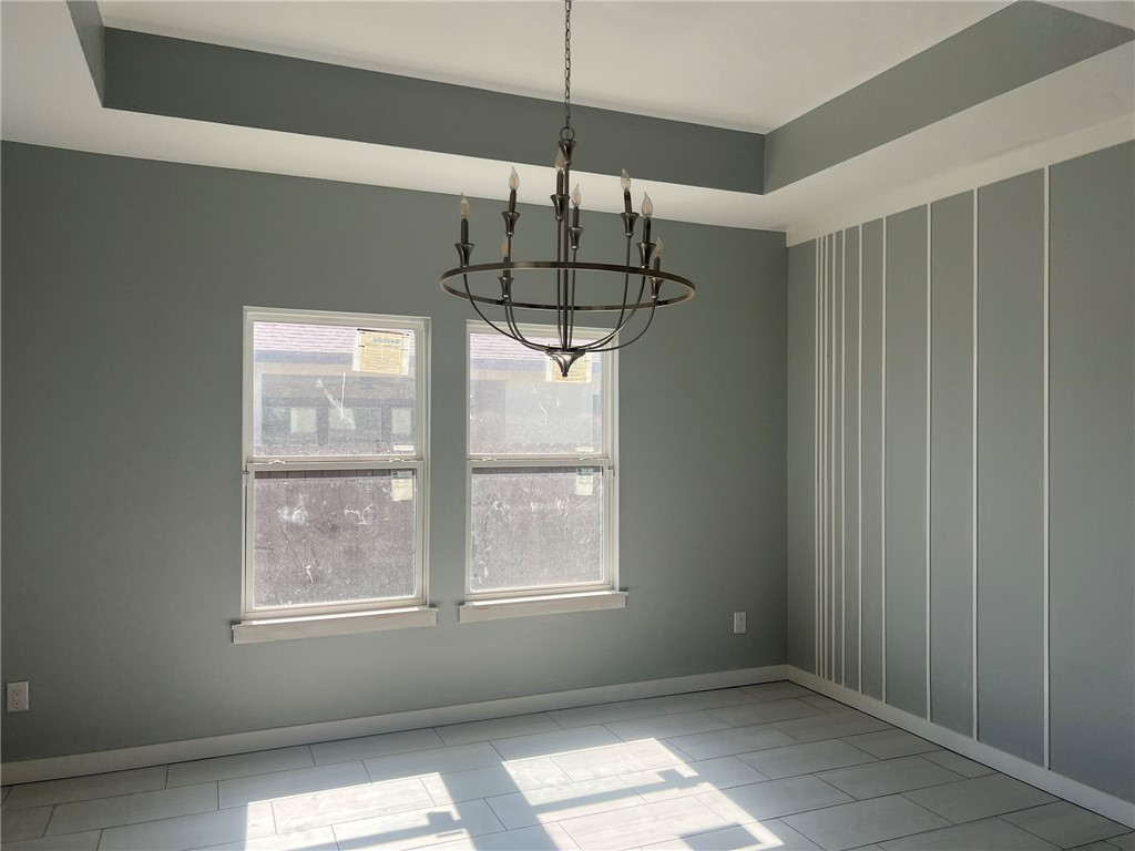 6865 La Salle Dr Property Photo 21