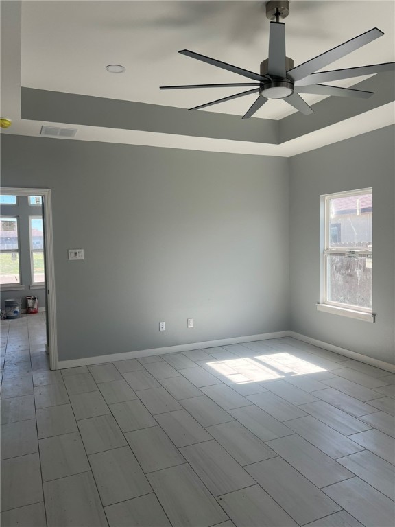 6865 La Salle Dr Property Photo 24