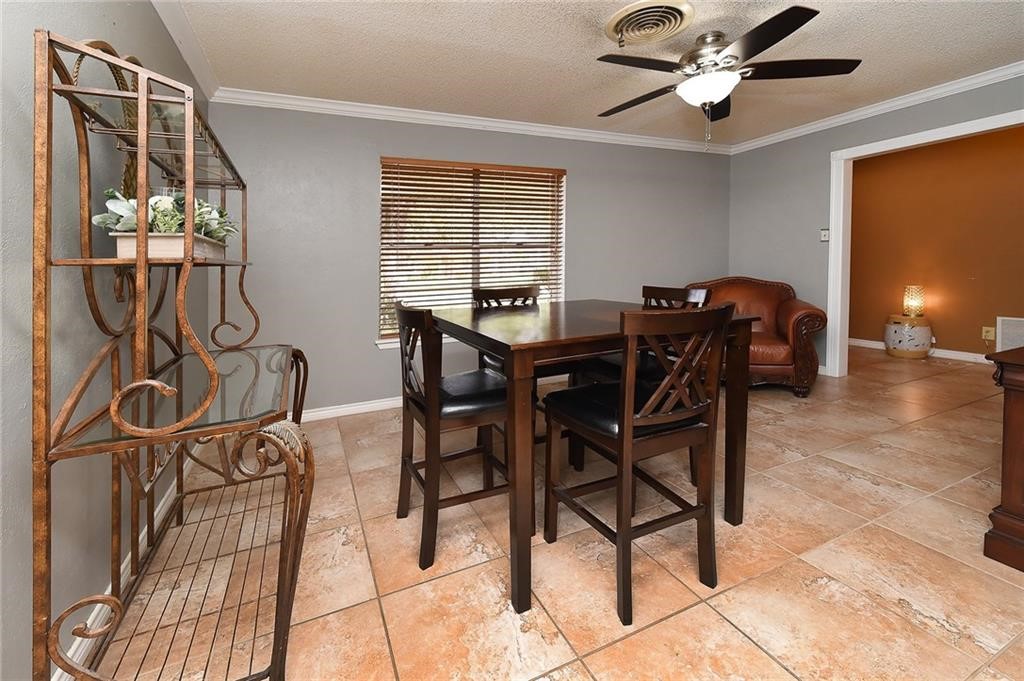 1338 Meadowlane Dr Property Photo 8