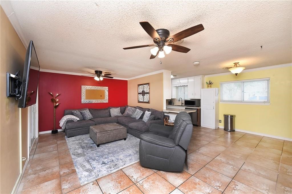 1338 Meadowlane Dr Property Photo 11