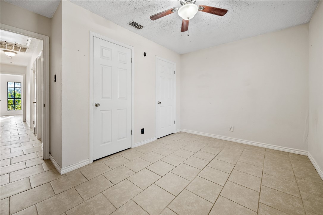 3001 Westlake Dr Property Photo 22