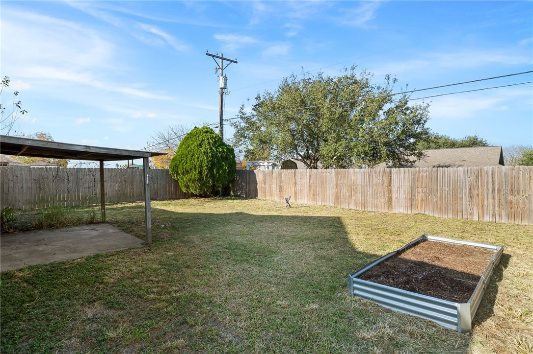 3001 Westlake Dr Property Photo 25