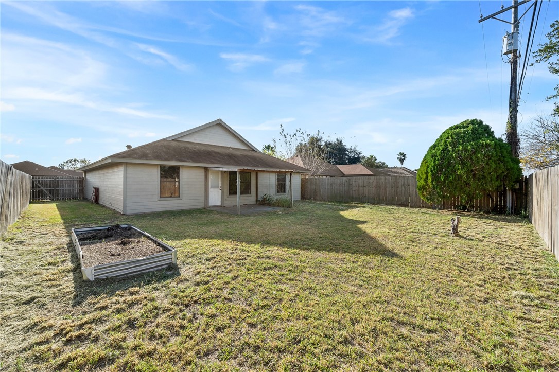 3001 Westlake Dr Property Photo 26