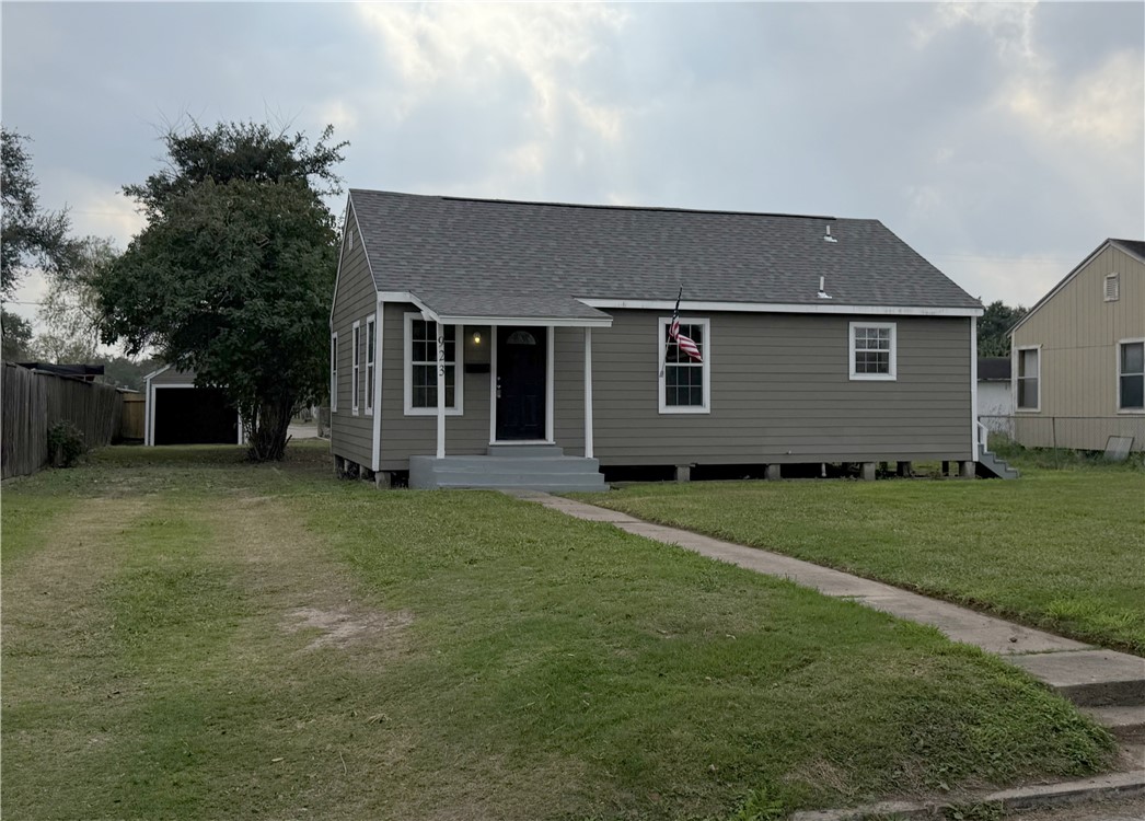 923 N Lantana Dr Property Photo 1
