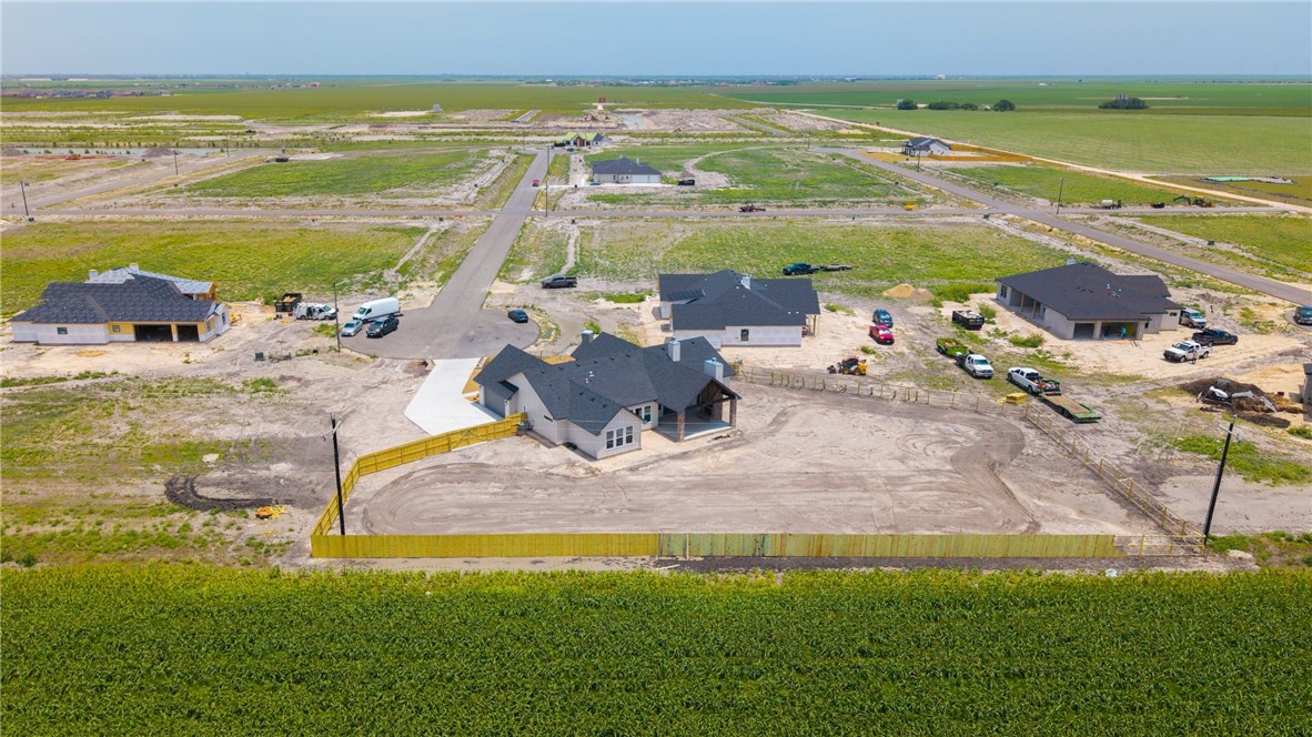 1525 Fenner Ranch Dr Property Photo 28
