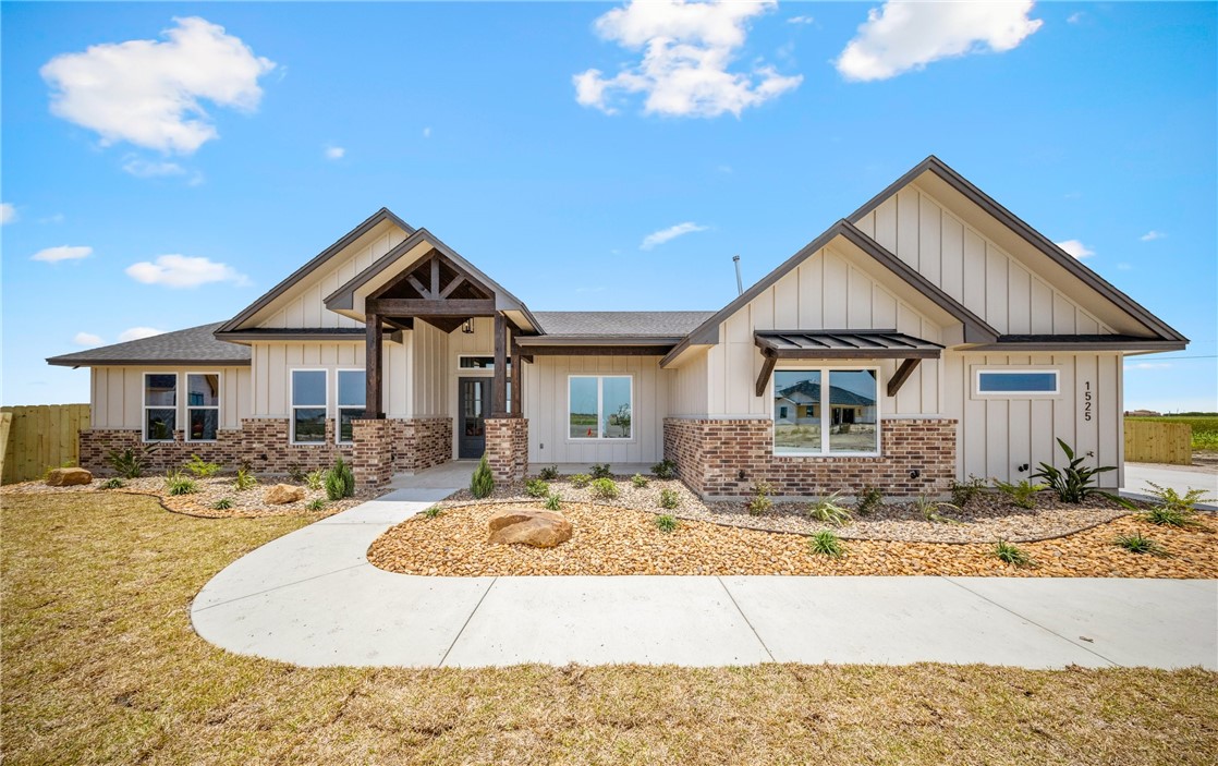 1525 Fenner Ranch Dr Property Photo 32