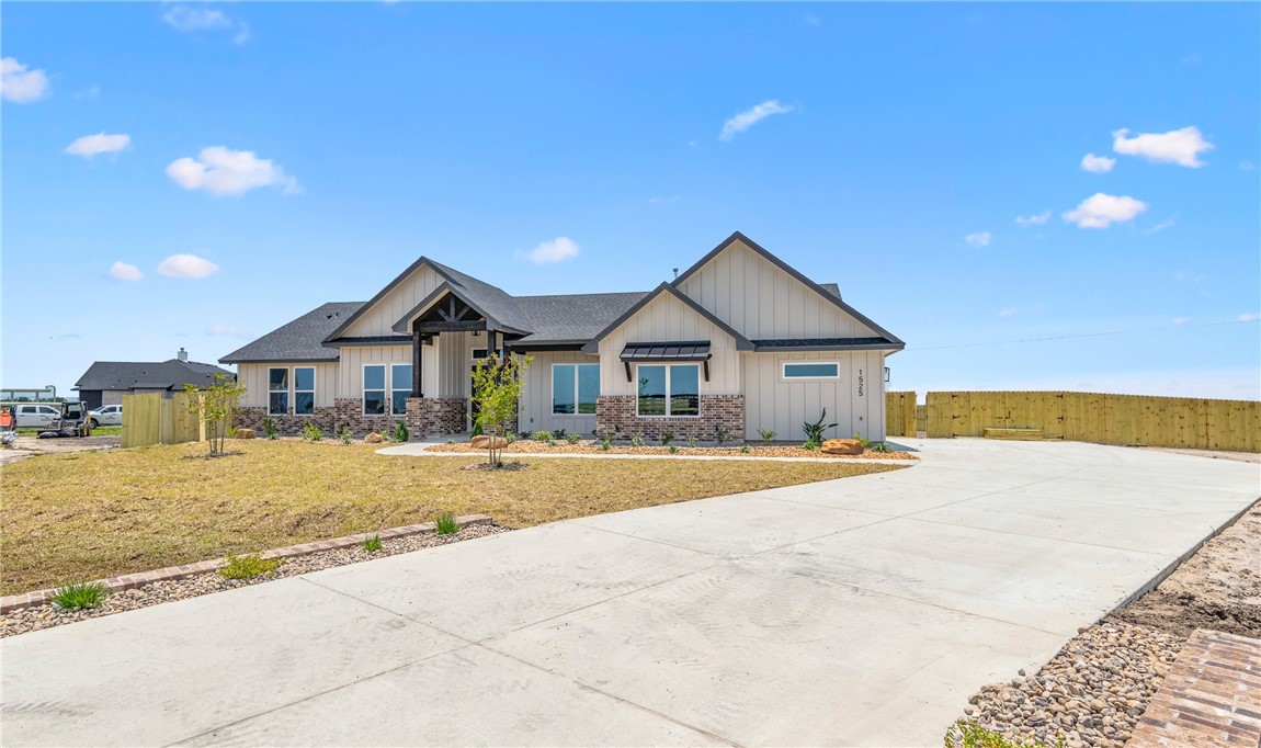1525 Fenner Ranch Dr Property Photo 34
