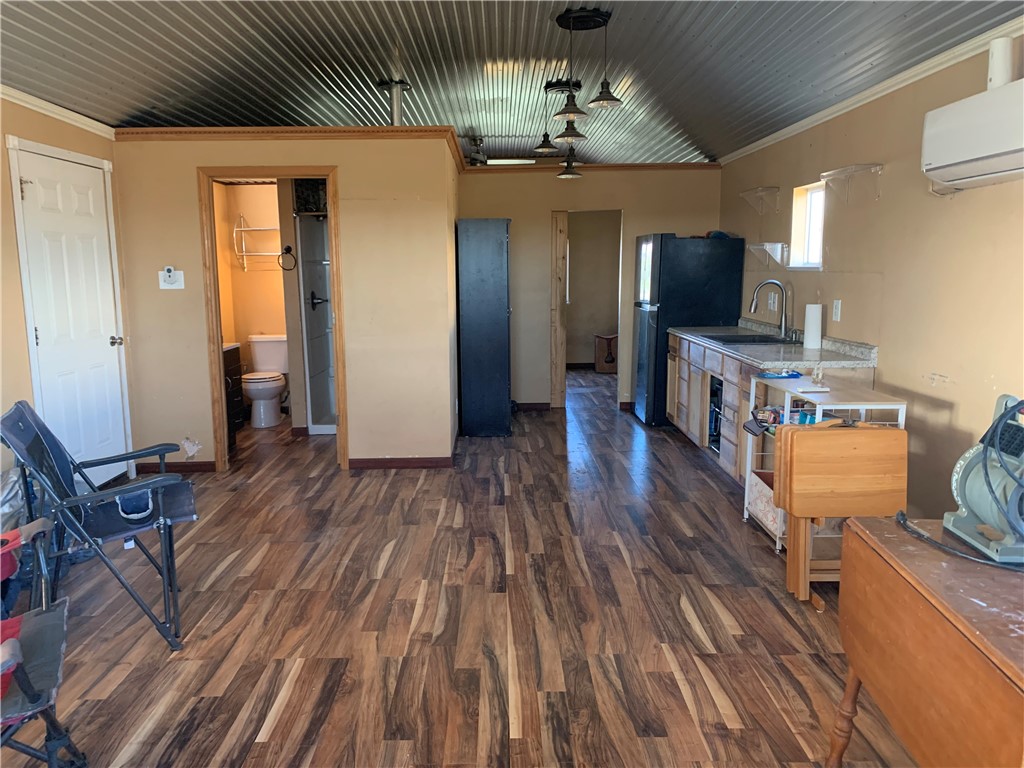 147 Horseshoe Dr Property Photo 8