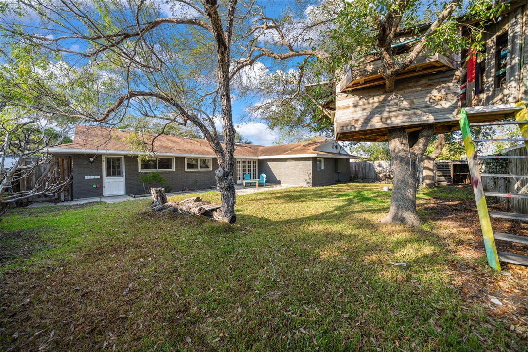 457 Poenisch Dr Property Photo 36