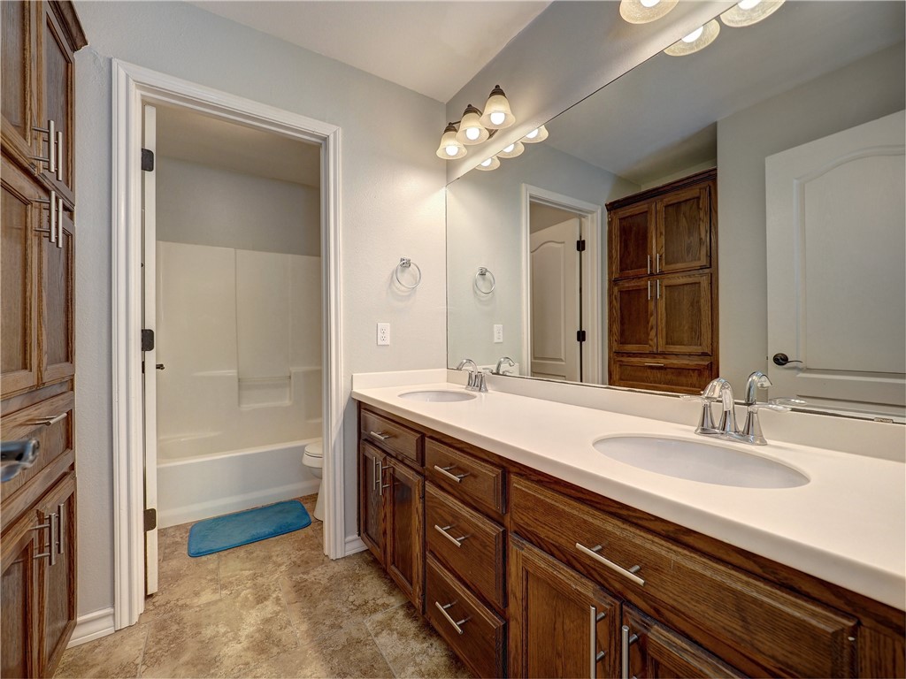 6738 Central Park Property Photo 29