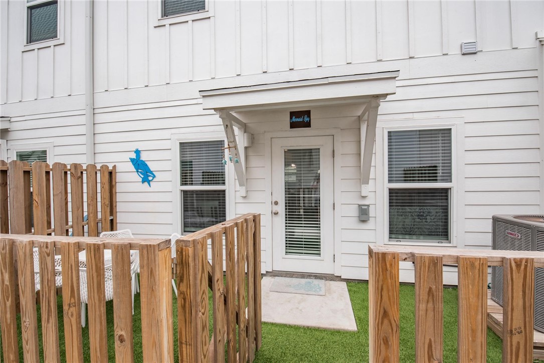 15110 Kokomo Dr Property Photo 32