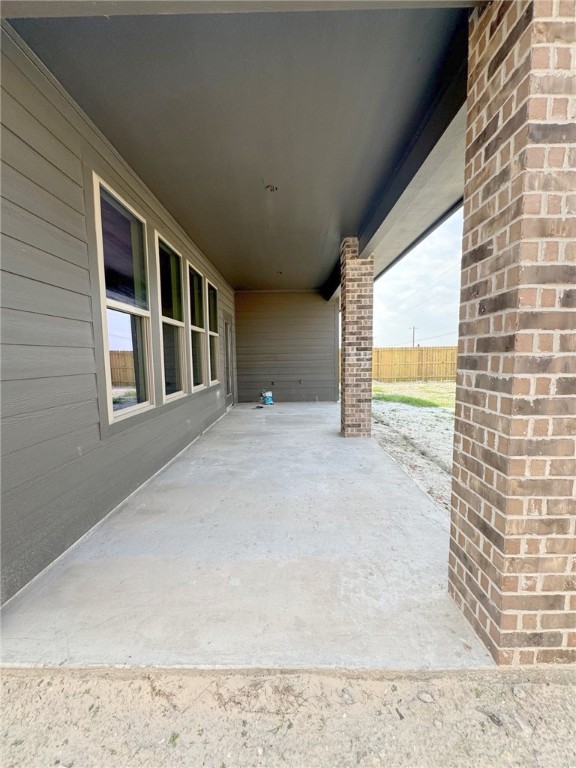 2409 Blessed St Property Photo 27