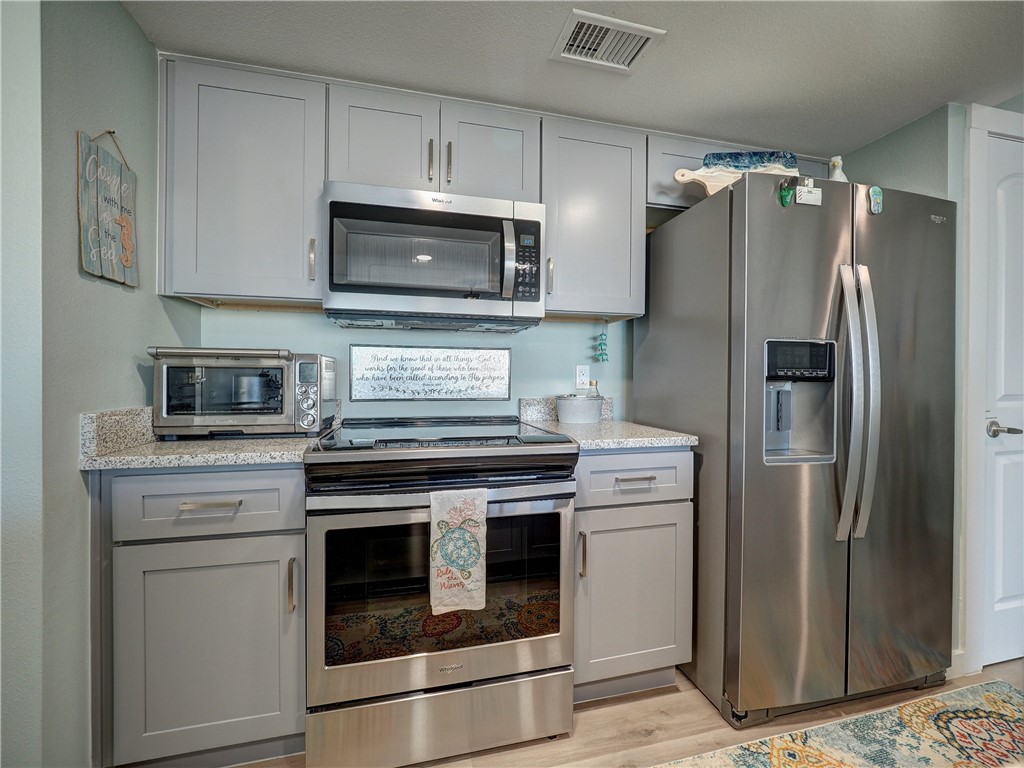 800 Sandcastle Dr 333 Property Photo 14