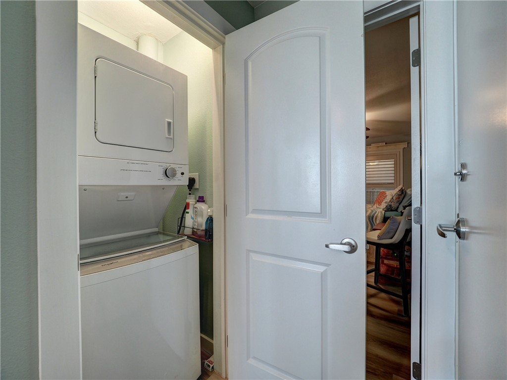 800 Sandcastle Dr 333 Property Photo 24