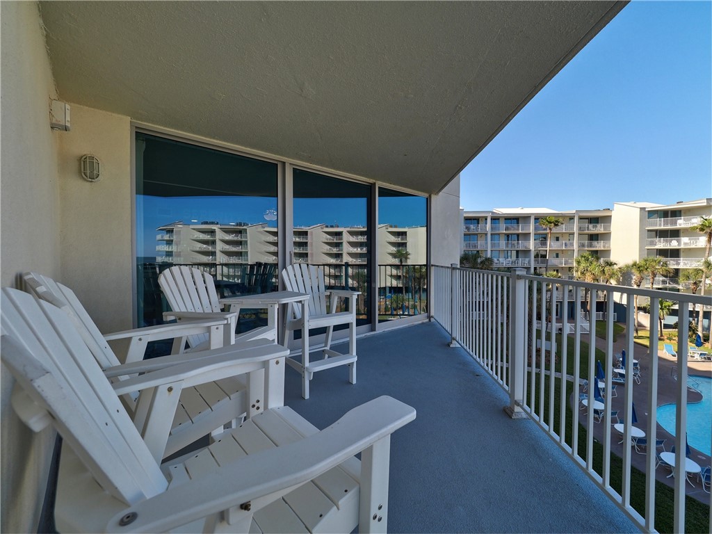800 Sandcastle Dr 333 Property Photo 29