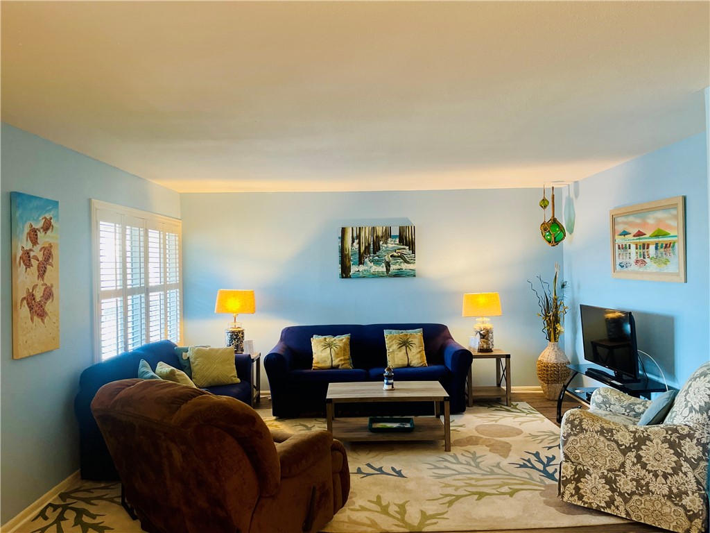 15005 Windward Dr 208 Property Photo 10
