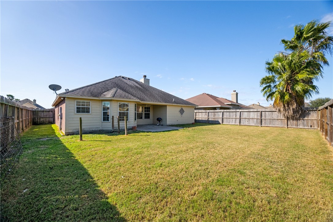 7422 Trail Creek Dr Property Photo 18