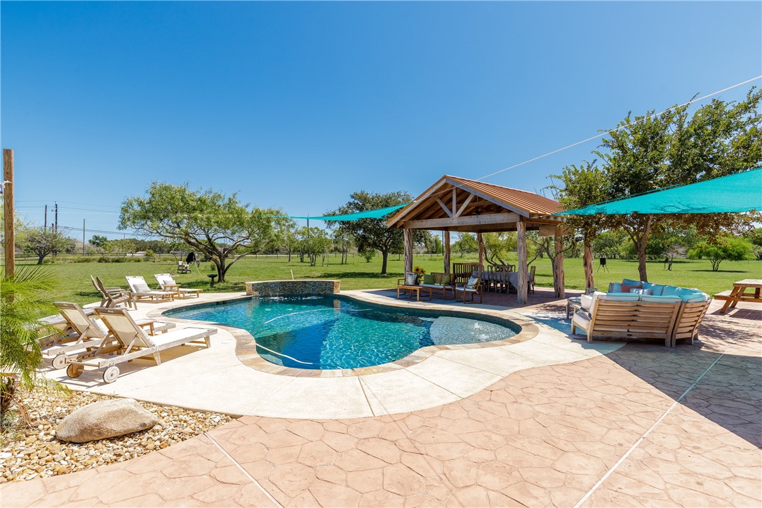 2541 Flour Bluff Dr Property Photo 31