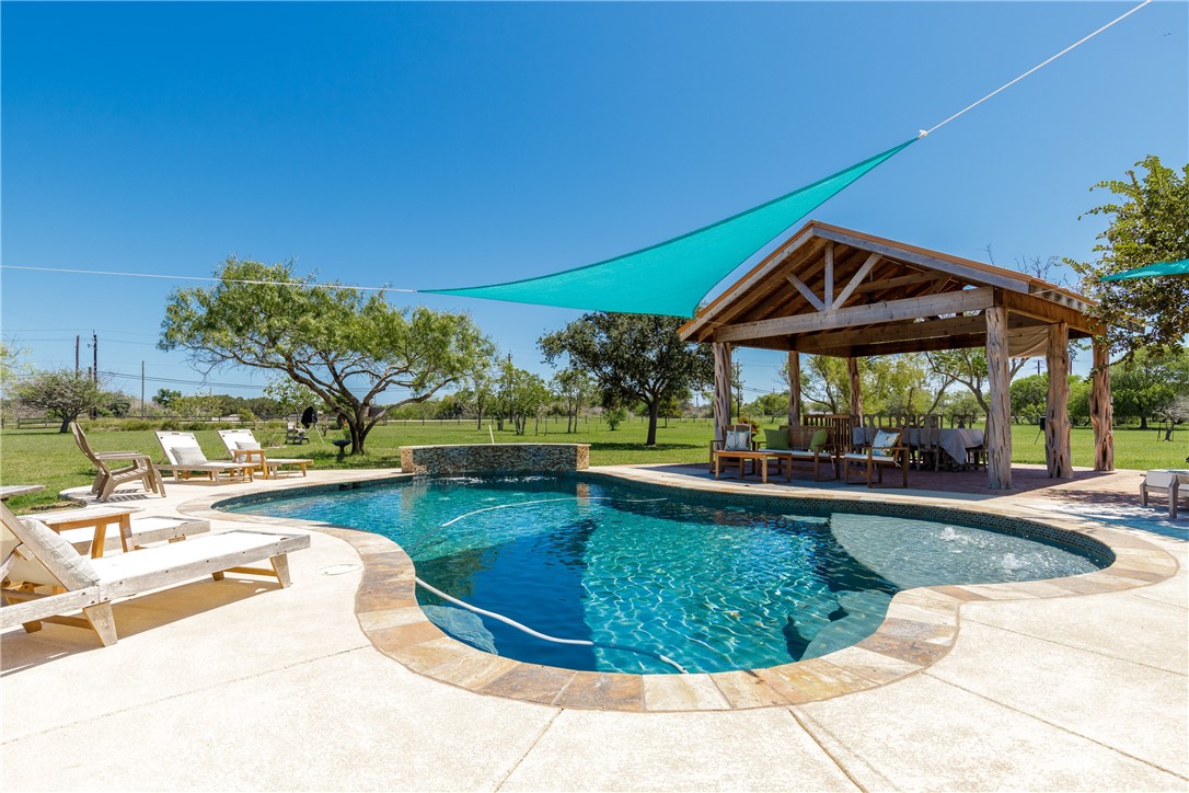 2541 Flour Bluff Dr Property Photo 32