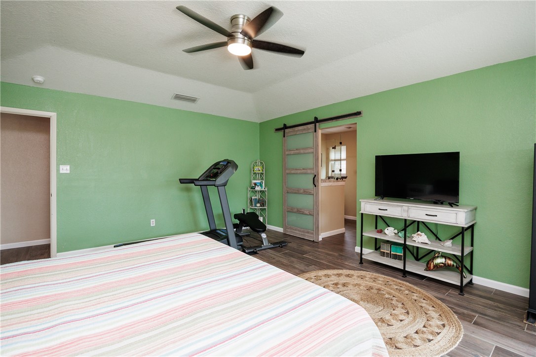 13817 Halyard Dr Property Photo 23