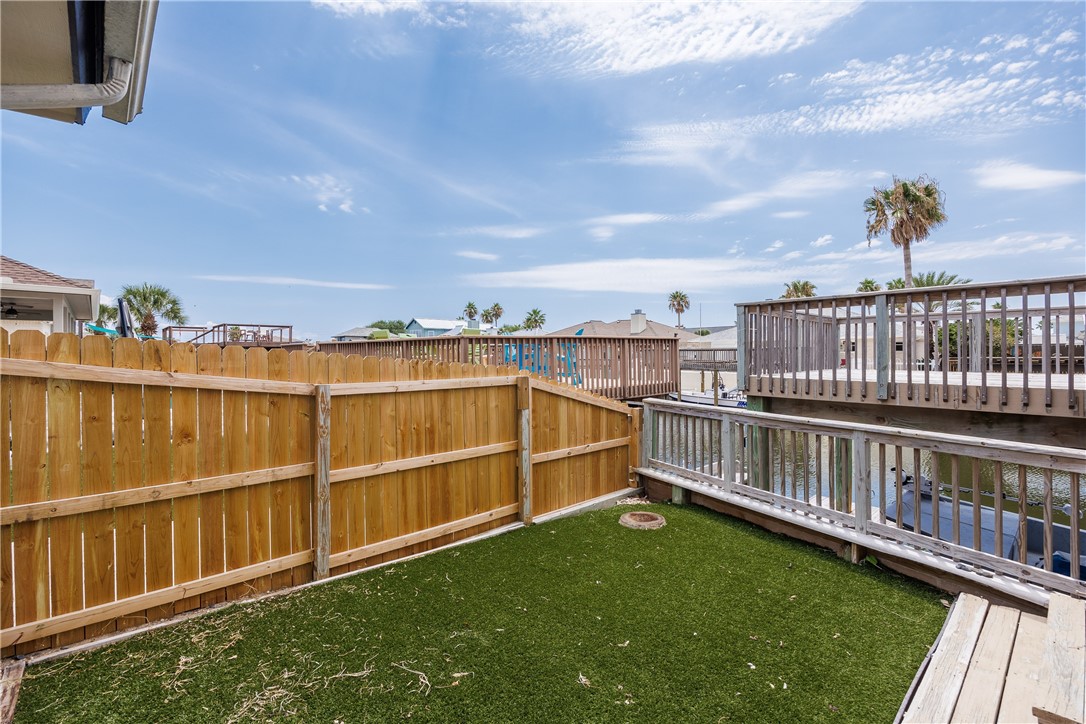 13817 Halyard Dr Property Photo 31