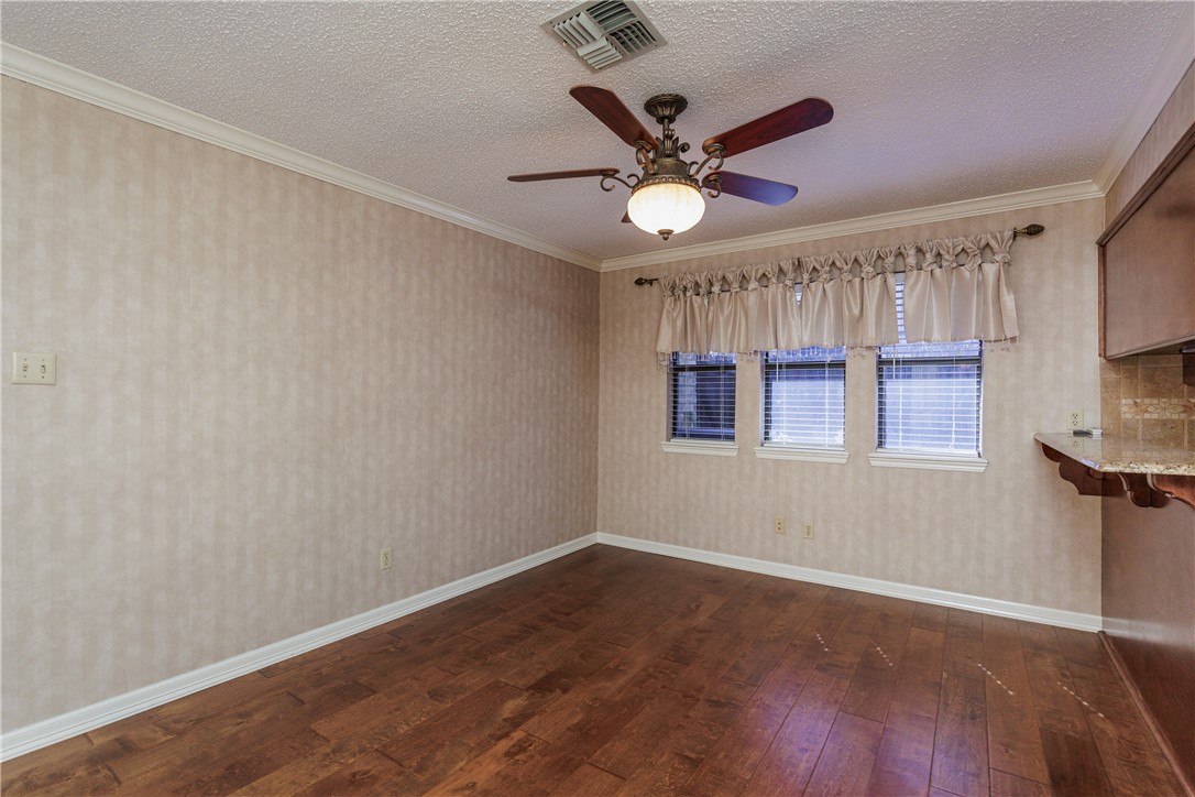 4119 Crenshaw Dr Property Photo 11