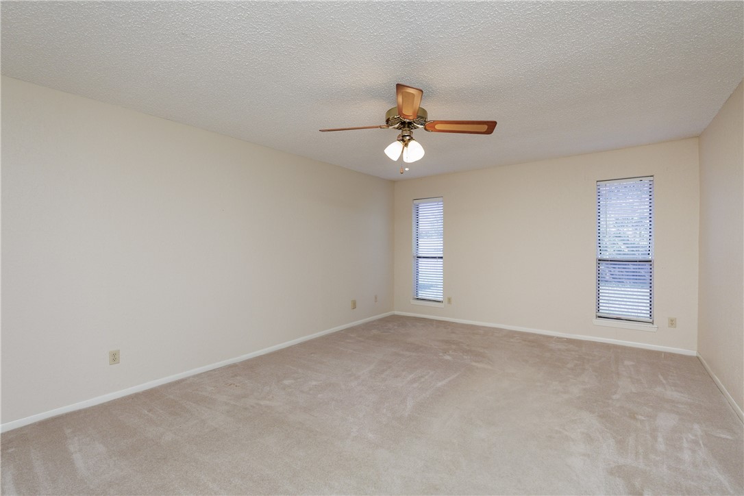 4119 Crenshaw Dr Property Photo 26