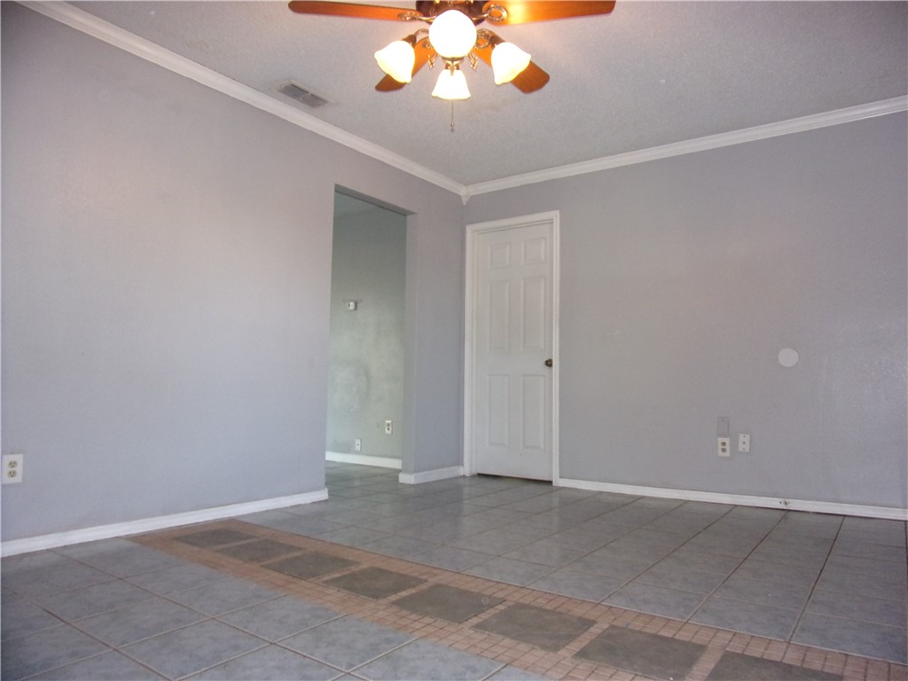 5706 Palo Blanco St Property Photo 6