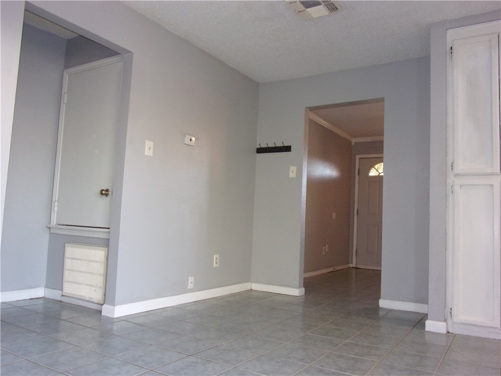5706 Palo Blanco St Property Photo 10