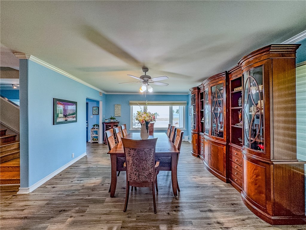 2925 Ocean Dr Property Photo 11